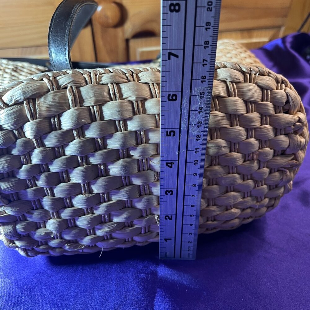 πLarge Woven Strow Shoulder Purse with Zipper- Never Used - Picture 6 of 12